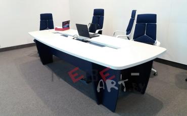 Конференц-стол 02
