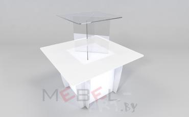 Тумба выставочная 02