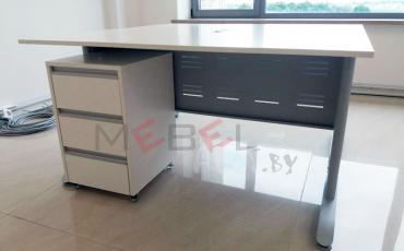 Офисный стол 05