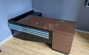 Стол руководителя 09