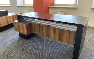 Стол руководителя 02