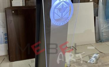 Трибуна для выступлений 04