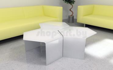 Стол журнальный из акрила