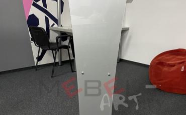 Трибуна для выступлений 25